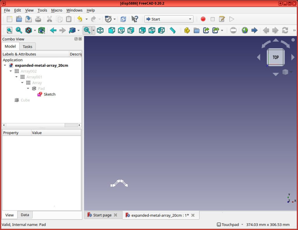 Screenshot of FreeCAD application shows a single link of an expanded metal mesh